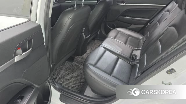 Hyundai The New Avante AD id 4672327 из Кореи 18