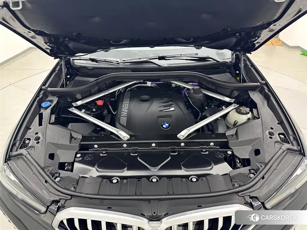 BMW X6 id 4628016 из Китая 18