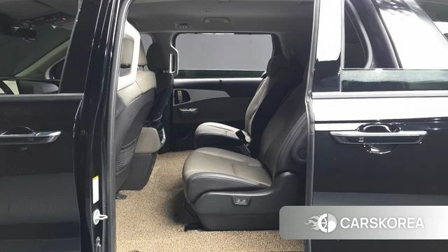 Kia The New Carnival 4th Generation id 4360489 из Кореи 18
