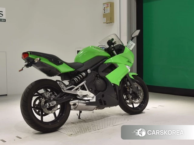 Проданный Kawasaki NINJA 400R 2011 из Японии, фото 2