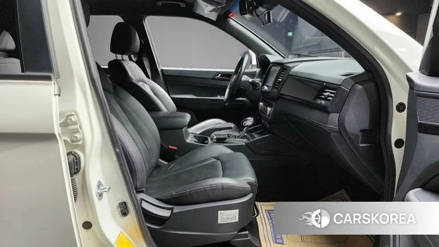 Ssangyong Rexton Sports Cannes id 4224701 из Кореи 18
