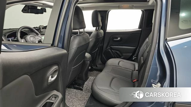 Jeep Renegade id 4388259 из Кореи 18