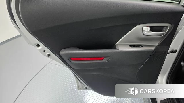 Kia Niro Plus id 4735934 из Кореи 18