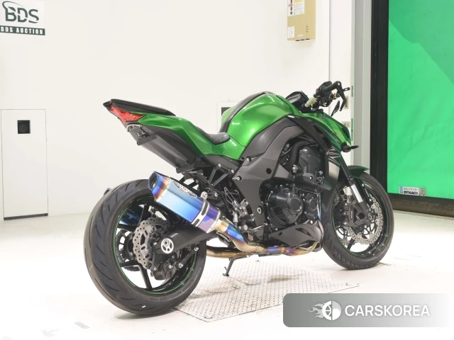 Проданный Kawasaki Z1000 2017 из Японии