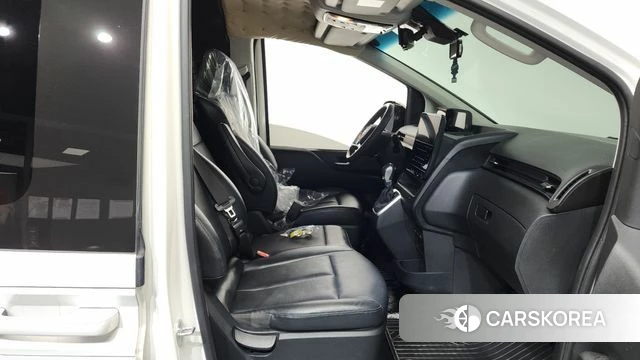 Hyundai Staria id 4230583 из Кореи 18