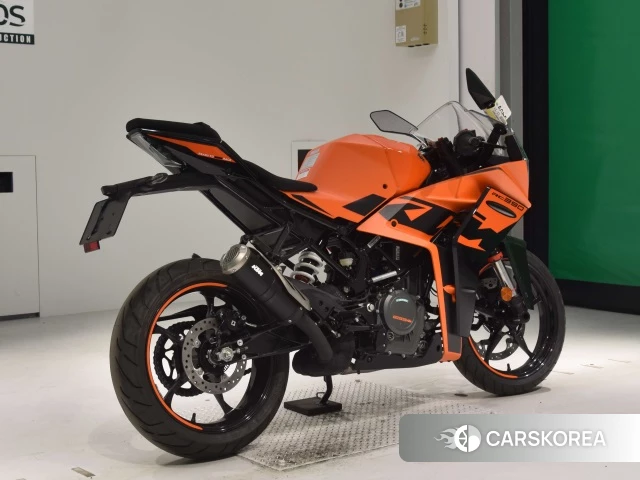 Проданный KTM RC 390 2023 из Японии, фото 2
