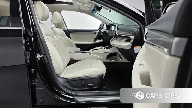 Hyundai The New Grandeur IG Hybrid id 4929275 из Кореи 18