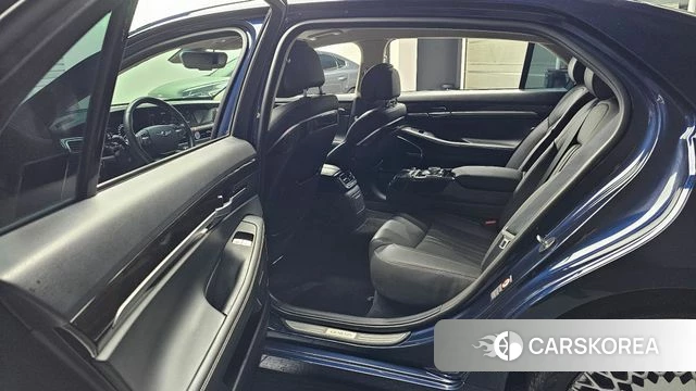 Genesis G90 id 4196457 из Кореи 18