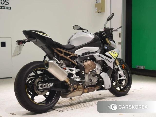 Проданный BMW S1000R 2022 из Японии, фото 2