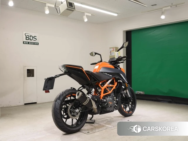 Проданный KTM 390 DUKE 2023 из Японии, фото 2