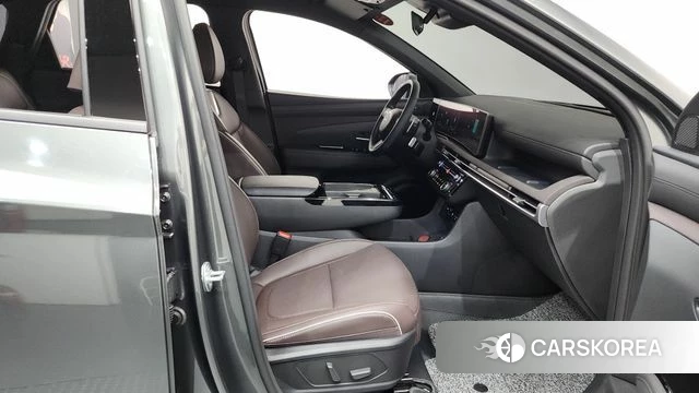 Hyundai The New Tucson (NX4) id 4499323 из Кореи 18