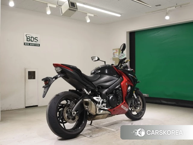 Проданный Suzuki GSX-S1000F 2016 из Японии, фото 2