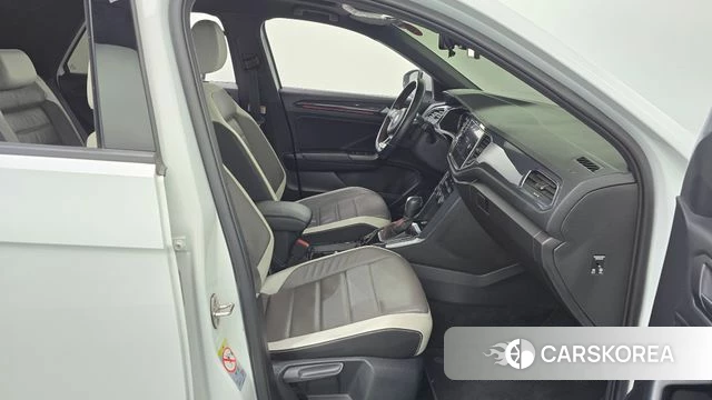 Volkswagen T-Roc id 4741240 из Кореи 18
