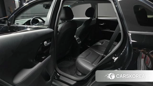 Kia Niro id 4543384 из Кореи 18