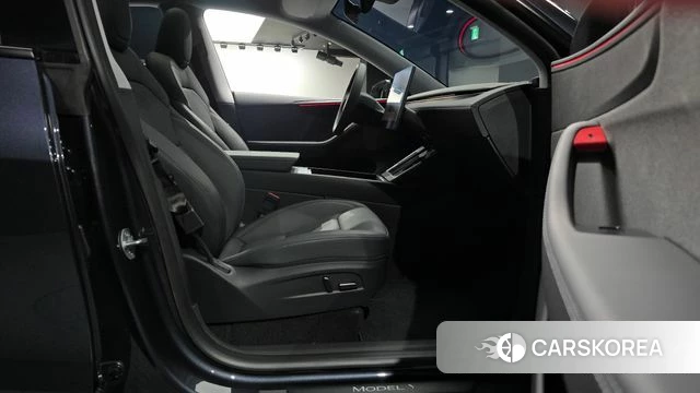 Tesla Model Y id 4791881 из Кореи 18