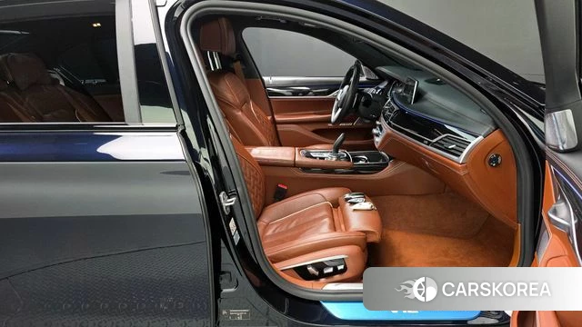 BMW 7 Series (G11) id 4403623 из Кореи 18