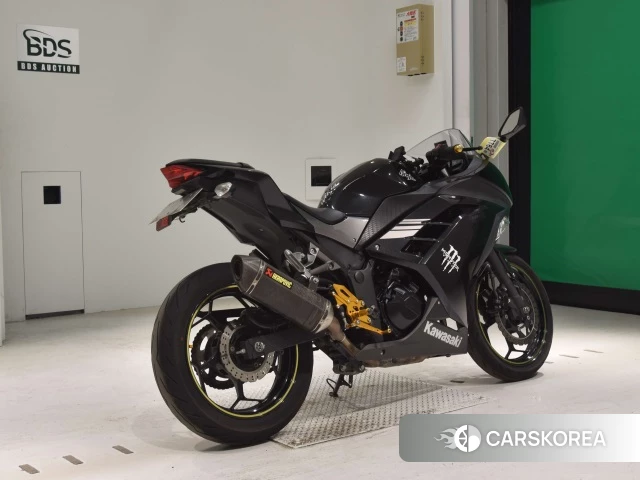 Проданный Kawasaki NINJA 250 2017 из Японии, фото 2