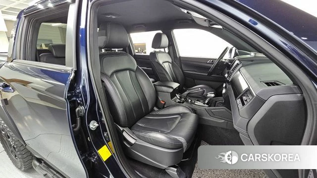Ssangyong Rexton Sports id 4416167 из Кореи 18
