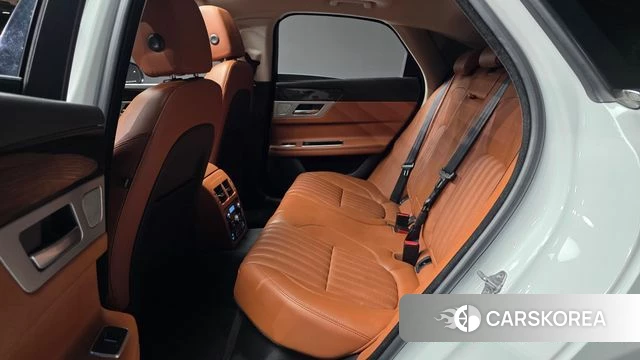 Jaguar XF (X260) id 4295104 из Кореи 18