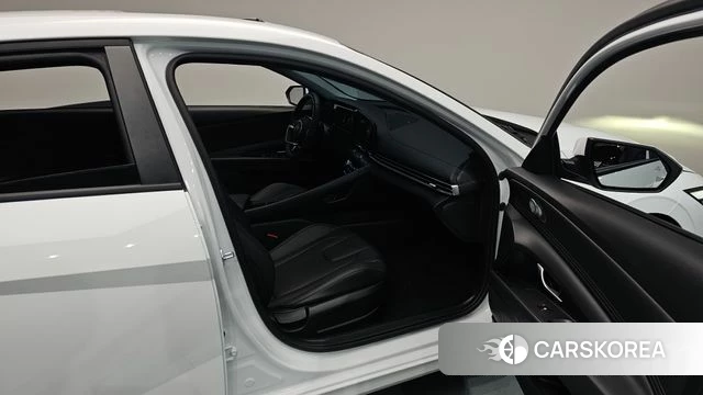 Hyundai The New Avante (CN7) id 4185483 из Кореи 18