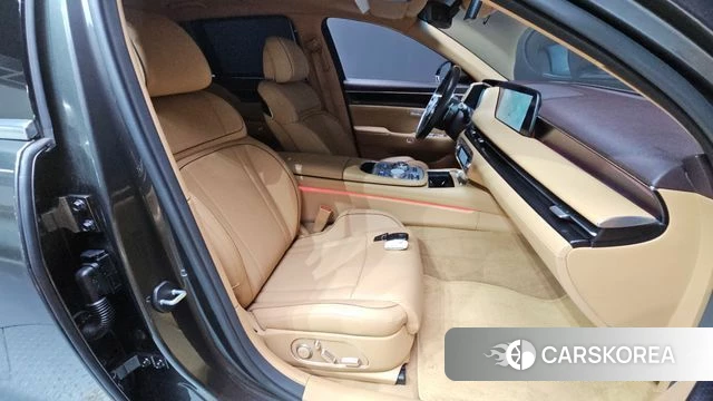 Genesis G90 (RS4) id 4899045 из Кореи 18