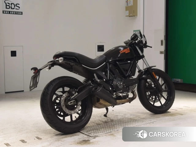Проданный Ducati SCRAMBLER SIXTY2 2018 из Японии, фото 2
