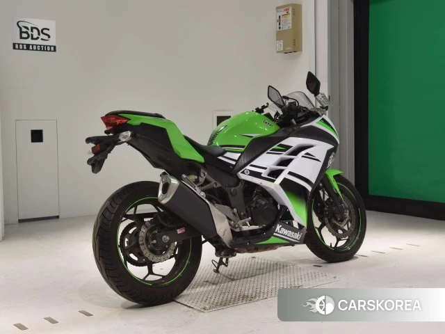 Проданный Kawasaki NINJA 250 ABS 2015 из Японии, фото 2