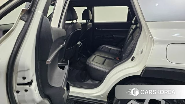 Ssangyong Torres id 4682578 из Кореи 18