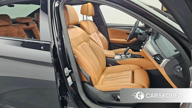 BMW 5 Series (G30) id 4344054 из Кореи 18