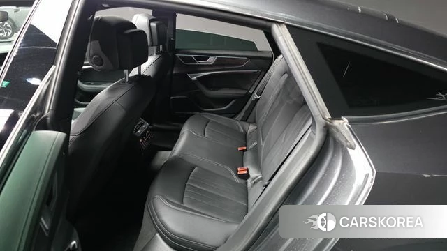 Audi A7 (4K) id 4376385 из Кореи 18