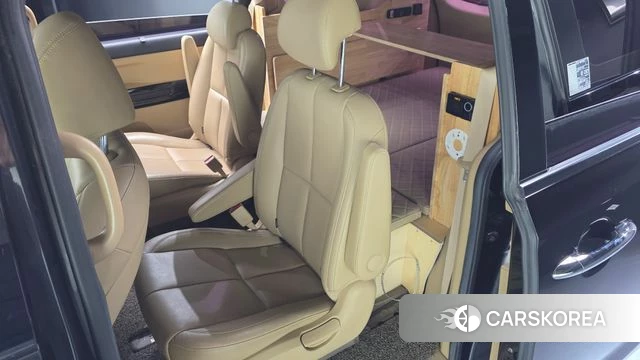 Kia All New Carnival id 4907716 из Кореи 18
