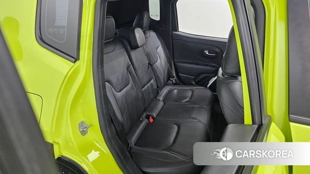 Jeep Renegade id 4610330 из Кореи 18
