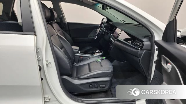 Kia Niro Plus id 4779279 из Кореи 18