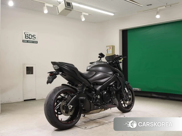 Проданный Suzuki GSX-S1000 2018 из Японии, фото 2