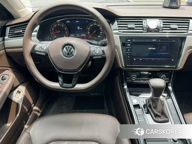 Volkswagen Huiang id 4272914 из Китая 18