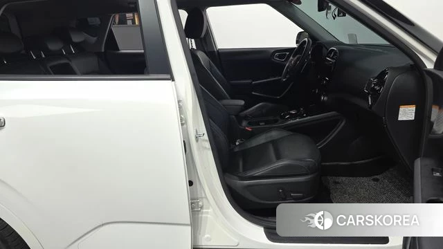 Kia Soul Booster EV id 4642378 из Кореи 18