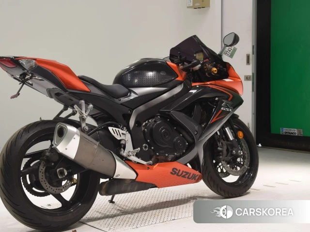 Проданный Suzuki GSX-R750 2012 из Японии, фото 2