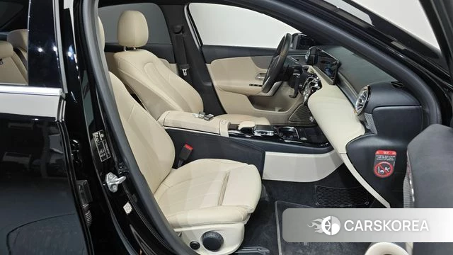 Mercedes-Benz A-Class W177 id 4677375 из Кореи 18