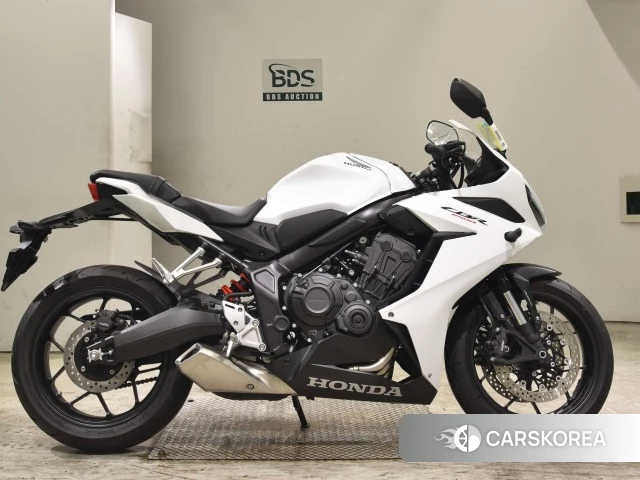 Honda CBR650R id 3947447 из Японии 18
