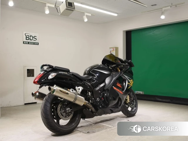 Проданный Suzuki GSX1300R HAYABUSA 2014 из Японии, фото 2