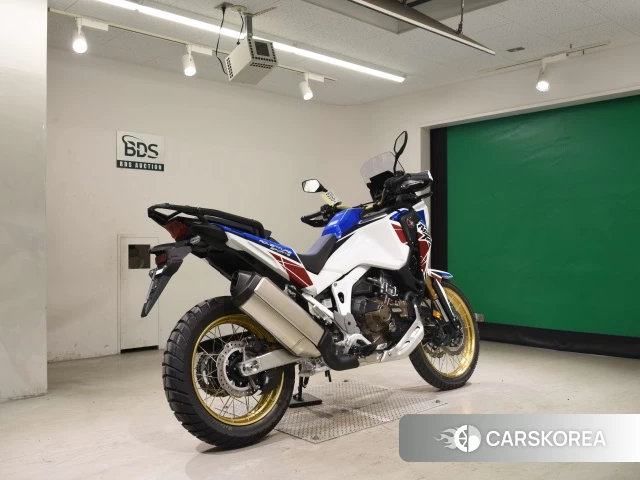 Проданный Honda CRF1100L AFRICA TWIN DCT 2024 из Японии, фото 2
