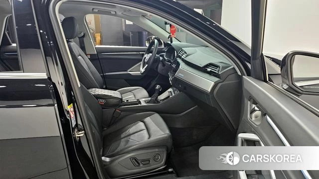 Audi Q3 (F3) id 4388647 из Кореи 18