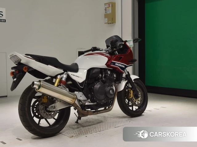 Проданный Honda CB400SF BOLDOR 2015 из Японии, фото 2