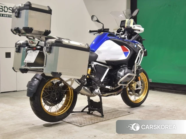 Проданный BMW R1250GS ADVENTURE 2020 из Японии
