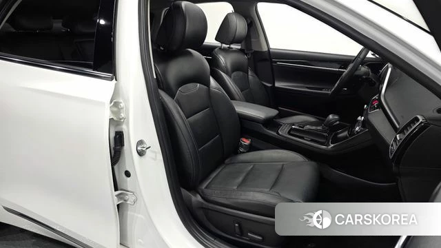Hyundai Grandeur IG id 4713475 из Кореи 18