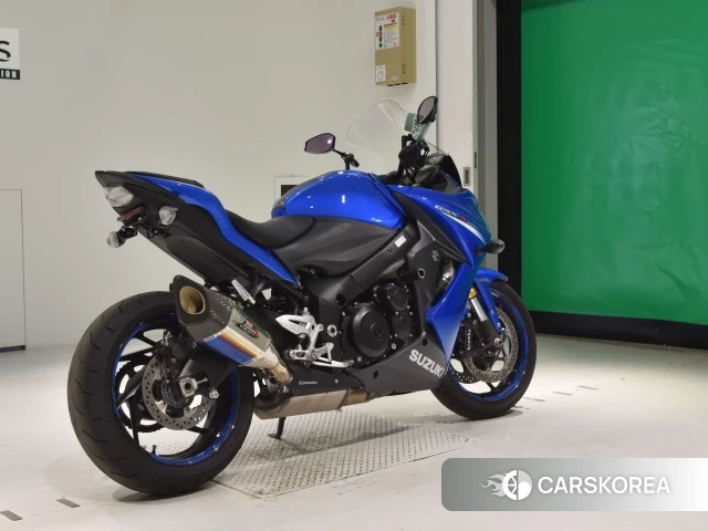 Проданный Suzuki GSX-S1000F 2015 из Японии, фото 2