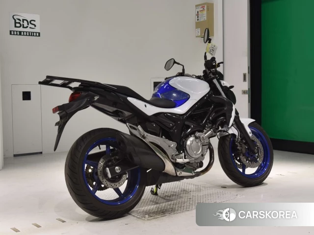 Проданный Suzuki GLADIUS 400 2015 из Японии, фото 2