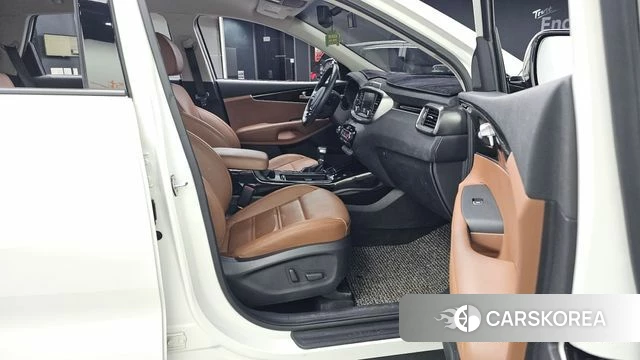 Kia The New Sorento id 4596432 из Кореи 18