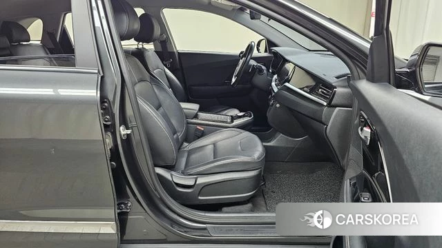 Kia Niro EV id 4396256 из Кореи 18