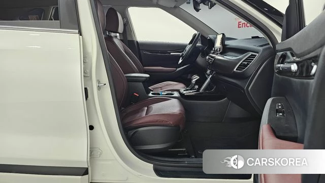 Kia Seltos id 4507888 из Кореи 18